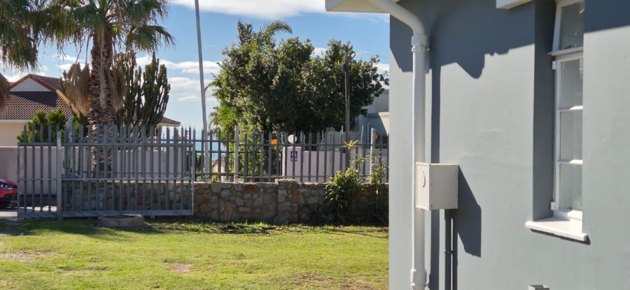 3 Bedroom Property for Sale in Humerail Eastern Cape
